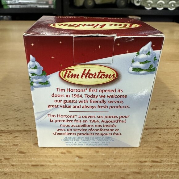 Tim Hortons 2012 Cafe Bake Shop Restaurant Christmas Ornaments In Box - Picture 2 of 6